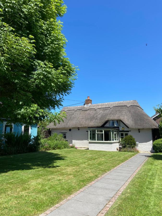 Thatch Cottage, East Boldre Nr Beaulieu And Lymington Brockenhurst Exterior photo